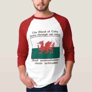 Camiseta Sangue Galês de Celtas Flui Veias Às Vezes Uísque