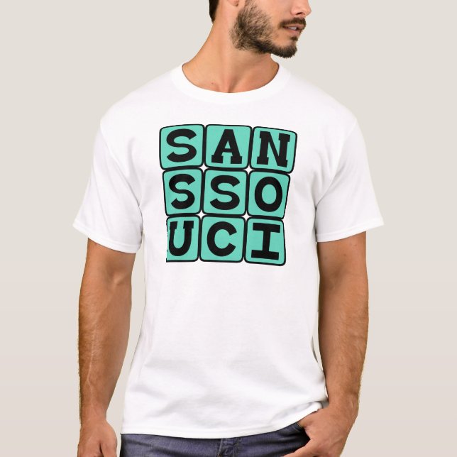 Camiseta Sans Souci, Sem Preocupações, Frase Latina (Frente)