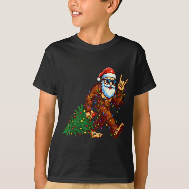 Camiseta Santa Bigfoot Christmas Tree Xmas Funny Christmas  (Frente)