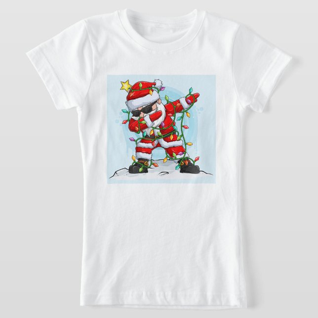 Camiseta Santa Claus T-Shirt (A playful Santa character in a festive outfit, tangled in colorful Christmas lights. )