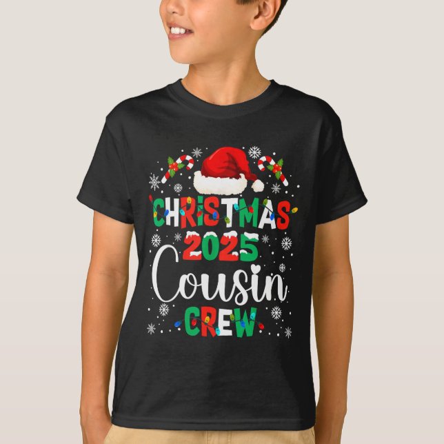 Camiseta Santa Hat Christmas 2025 Cousin Crew Xmas Matching (Frente)
