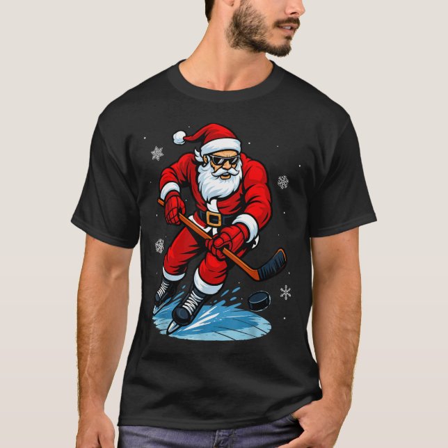 Camiseta Santa Playing Ice Hockey Xmas Funny Christmas Hock (Frente)