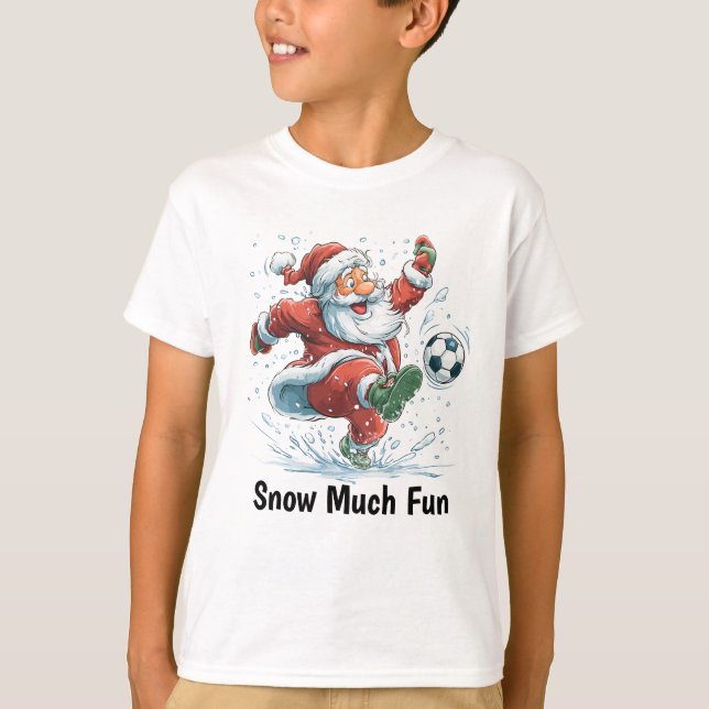 Camiseta Santa Playing Soccer in the Snow (Frente)