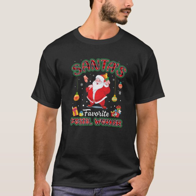 Camiseta Santa's Favorite Postal Worker Santa Red Plaid Chr (Frente)