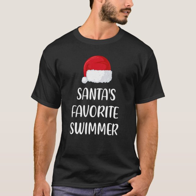 Camiseta Santas Favorite Swimmer Christmas   Swimming   (Frente)
