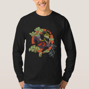 Camiseta sapo japonês com fantasias samurais e katana