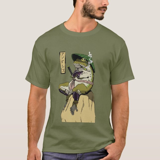 Camiseta Sapo Samurai: Guardião do Lótus (Frente)