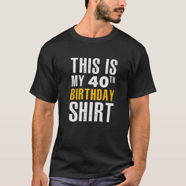 Camiseta Sarcástico Engraçado, Este É O Meu aniversário de  (Frente)