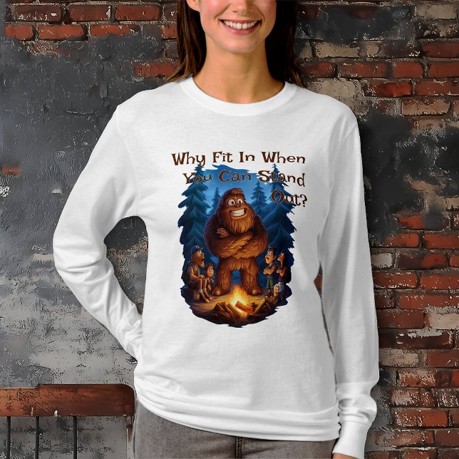 Camiseta Sasquatch de Saída (Stand up Sasquatch Bigfoot sweatshirt)