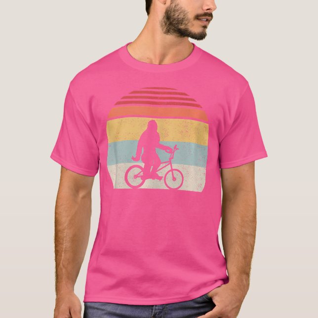 Camiseta Sasquatch Engraçado De Bmx De Pé Grande (Frente)