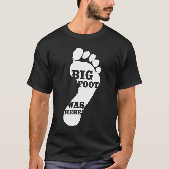 Camiseta Sasquatch Hunter - Pé Grande (Frente)