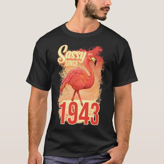 Camiseta Sassy Desde 1943 (Frente)