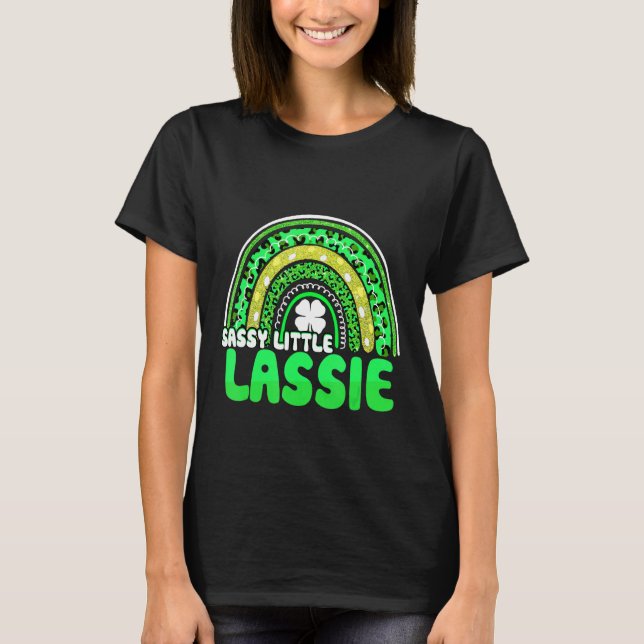 Camiseta Sassy Little Lassie Boho Leopard Rainbow Rua Patro (Frente)