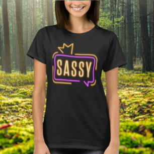Camiseta Sassy Neon Glow – Regata Gráfica com Atit