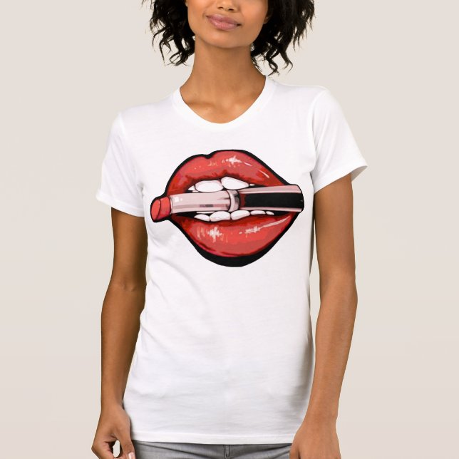 Camiseta Sassy Red Lips Graphic Print (Frente)
