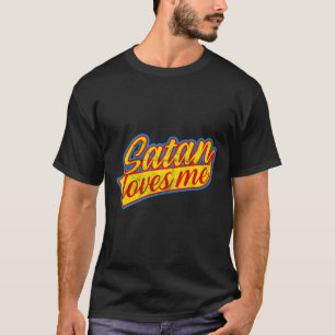 Camiseta Satã Me Ama Oculto Morte No Quarto De Casa Preta A