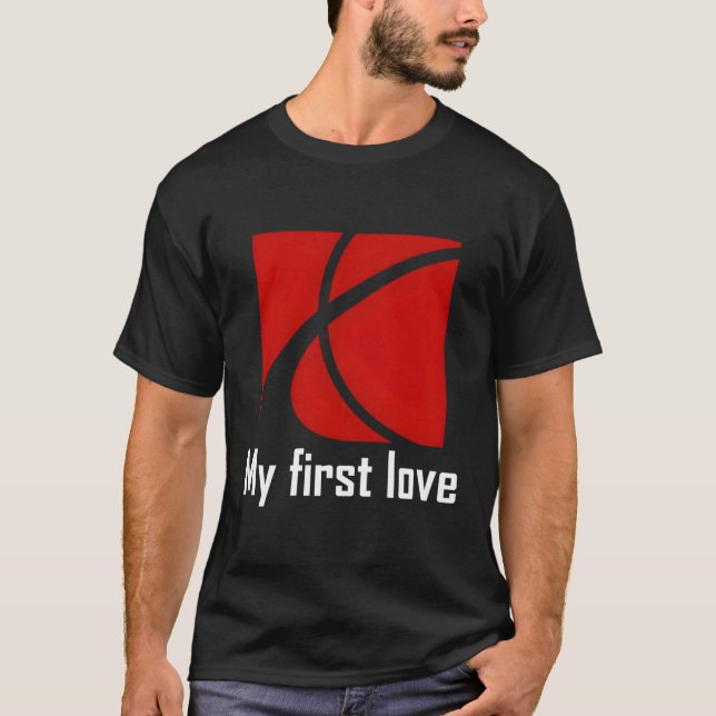 Camiseta Saturn First Love Auto Cars (Frente)
