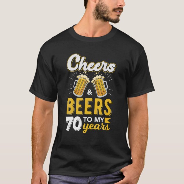 Camiseta Saúde E Cervejas Ao Bebendo 70 De 70 Anos (Frente)