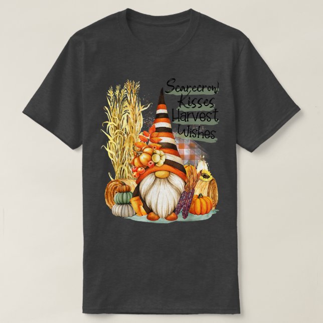 Camiseta Scarecrow Kisses Harvest Deseja Gnome Pumpkin Do Q (Frente do Design)