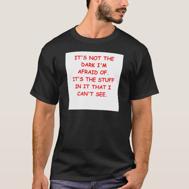 Camiseta scared da obscuridade (Frente)