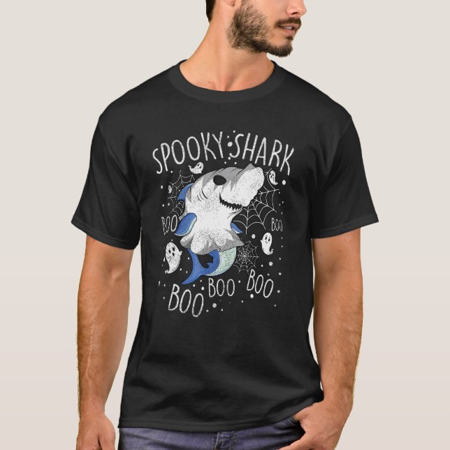 Camiseta Scary Halloween Spooky Shark Boo Ghost Costume Men (Frente)