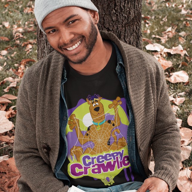 Camiseta Scooby-Doo Crawlies (Person wearing shirt)