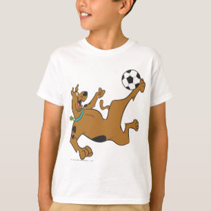 Camiseta Scooby-Doo Jogando Futebol