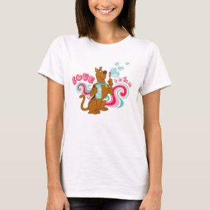 Camiseta Scooby-Doo - O Amor Está No Ar