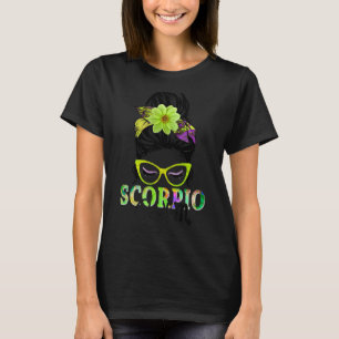 Camiseta Scorpio Girl Birthday Messaging Bun Hair Flor Colo