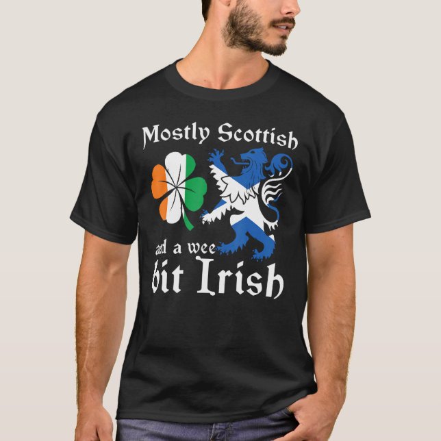 Camiseta Scotland  Mostly Scottish And A Wee Bit Irish (Frente)