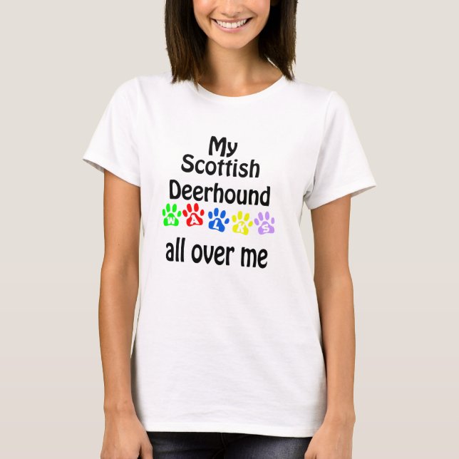 Camiseta Scottish Deerhound Walks Design (Frente)