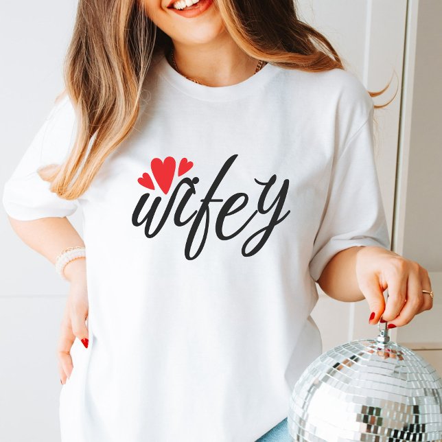 Camiseta Script simples Recem casados Wifey Modern Elegant (Criador carregado)