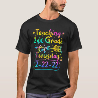 Camiseta Segundo De Ensino No Dia 2-22-22 22 De Fevereiro