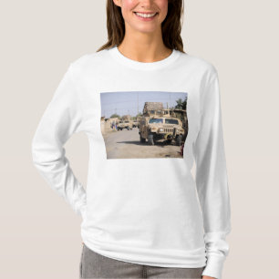 Camiseta Segurança de conduta da Humvee durante uma patrulh