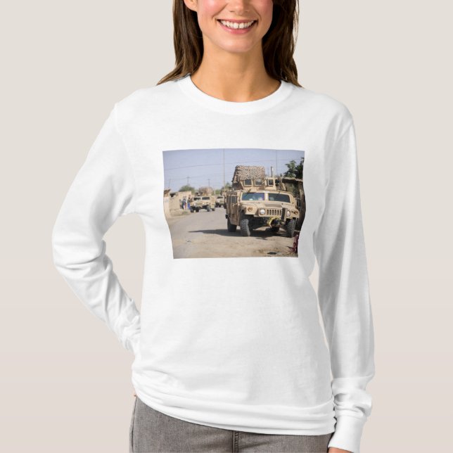 Camiseta Segurança de conduta da Humvee durante uma patrulh (Frente)