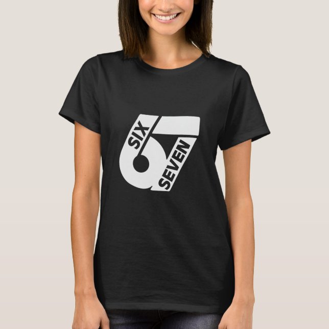 Camiseta Seis Sete Cool Meme 67 Número Engraçado  (Frente)