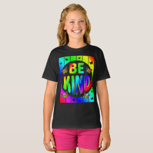 CAMISETA SEJA GENTIL BORBOLETAS COLORIDAS ARCO-ÍRIS