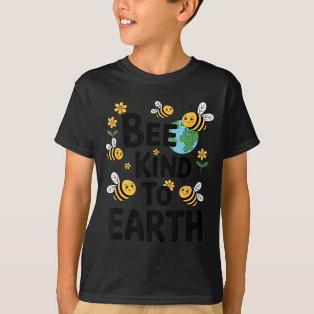Camiseta Seja gentil com a terra - abelhas flores planeta c (Frente)