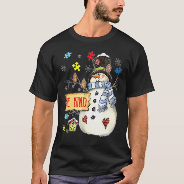 Camiseta Seja gentil com o Quebra-cabeça do boneco de neve  (Frente)