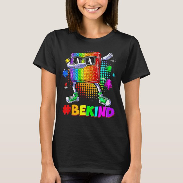 Camiseta Seja Gentil Dabbing Pop É Peça de Quebra-Cabeça Co (Frente)
