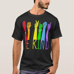 Camiseta Seja gentil em falar com os professores LGBTQ 