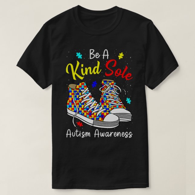 Camiseta Seja Um Pouco Autista Consciência Arco-Íris Trendê (Frente do Design)