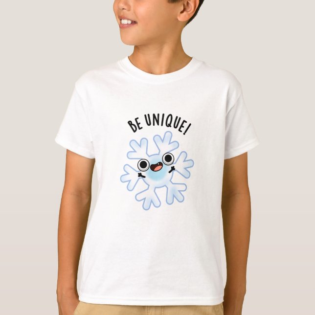 Camiseta Seja Uniforme Frio de Neve Engraçado (Frente)