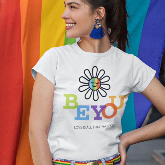 Camiseta Seja você LGBT Orgulho Sol Rosto Arco-Íris (Criador carregado)