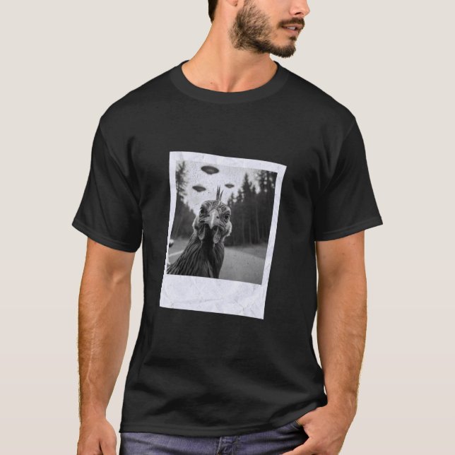 Camiseta Selfie de Frango Com OVNI Alien, Animais de Fazend (Frente)