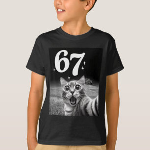 Camiseta Selfie de Gato Com 67 Meme Gatos Engraçados Gráfic