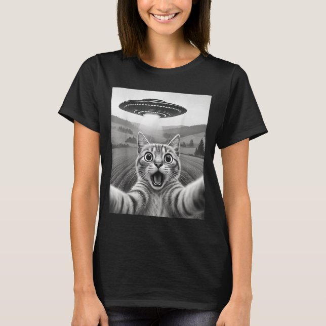 Camiseta Selfie de Gato com Alien Ufo Presentes Divertidos  (Frente)