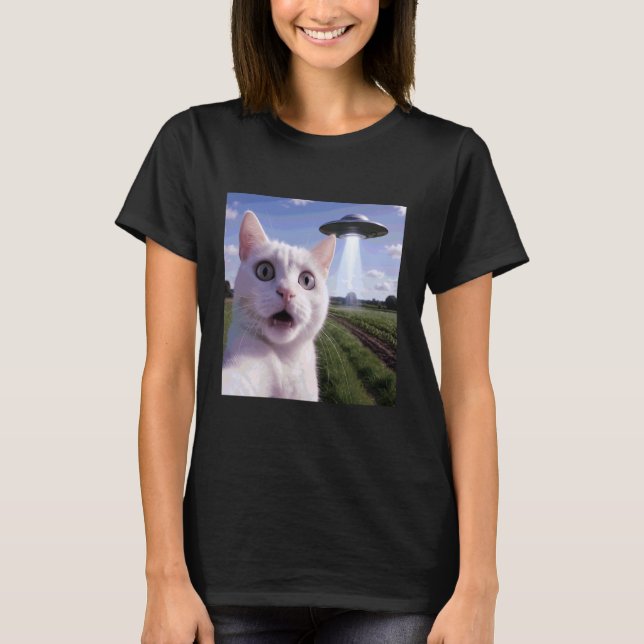 Camiseta Selfie de Gato com UFO Alien (Frente)