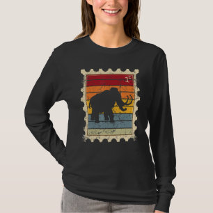 Camiseta Selo Postal Com Um Mamute Pôr do Sol