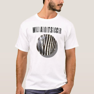 Camiseta Selvagem sobre a zebra do futebol listra a bola